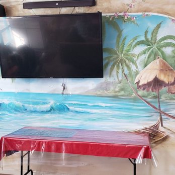 Restaurant Acapulco 2 - A beautiful mural of the ocean. Something about the blue they use is just so relaxing. - Mexican Near Me - Santa Ana, California Restaurant Acapulco 2 - A beautiful mural of the ocean. Something about the blue they use is just so relaxing. - Mexican Near Me - Santa Ana, California