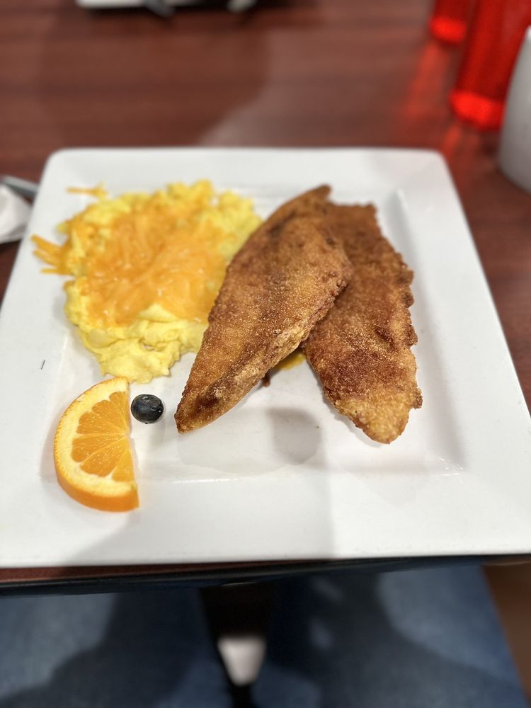 BISCUITS & GRAVY Updated October 2024 473 Photos & 430 Reviews