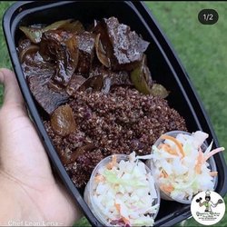 Dinner in my kitchen Every Nite - Stew Jack fruit w. Quiona & peas + coleslaw
