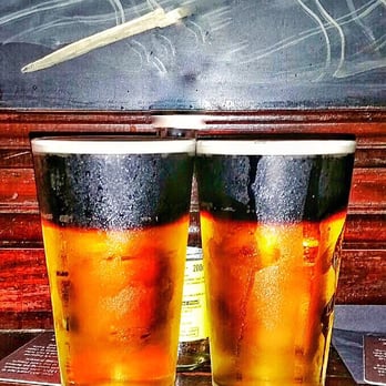 The Temple Bar - Snake bites are the best! - Pubs Near Me - Dublin, D