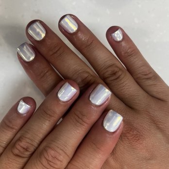 Vida Nail Spa - Loved my metallic gel manicure  done by Bess - Nail Salons Near Me - Oakley, California