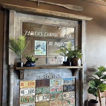 Tipacanoe Creamery - Flavors change A LOT. Always AMAZING flavor choices - Ice Cream & Frozen Yogurt Near Me - Spring Hill, Florida