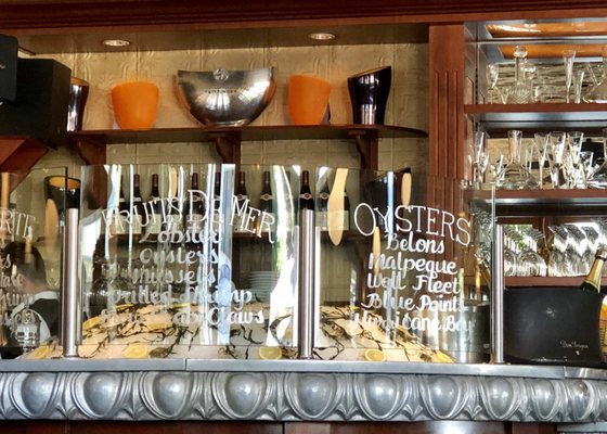 Zinc Bistro by null