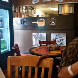 Pizza Hut - Inside