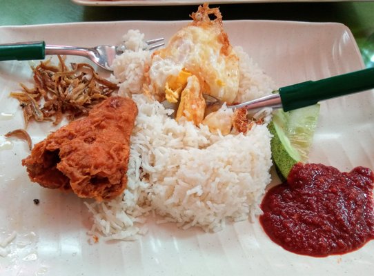 Selera Rasa Nasi Lemak by null