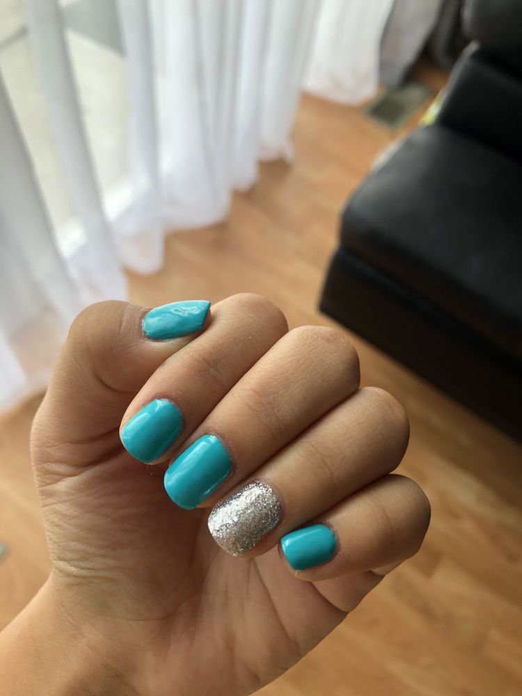 SUN NAILS Updated August 2024 32 Photos & 54 Reviews 2048 Aurora