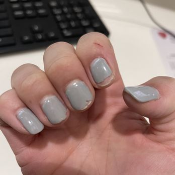 Pro Nails Salon - Horrible job, I only had my nails for 1 week and they are peeling off - Nail Salons Near Me - Bakersfield, California