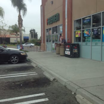 7-Eleven - Ghetto but oh thank heaven - Convenience Stores Near Me - Long Beach, California 7-Eleven - Ghetto but oh thank heaven - Convenience Stores Near Me - Long Beach, California