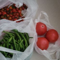 New Hope Farmers Market - Cherry tomatoes, green beans, and slicing tomatoes