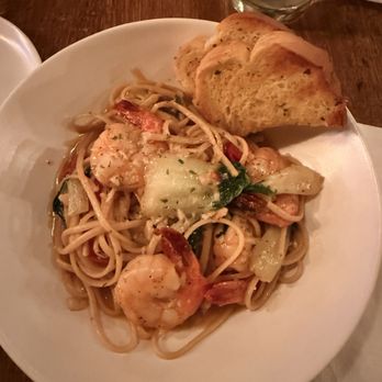 Cera Tapas - Tapas Bars Near Me - Victoria, British Columbia