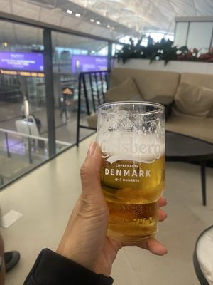 Chase Sapphire Lounge by The Club HKG by null