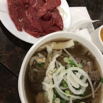 Pho Sydney - No. 9 with fresh beef on the side - Vietnamese Near Me - Atlantic City, New Jersey
