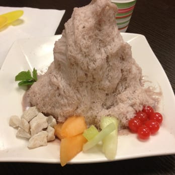 Frostcity - Azuki bean - Desserts Near Me - Honolulu, Hawaii