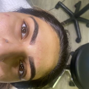 Eyebrow Hub - Eyelash Service Near Me - Napa, California