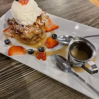 LouReda's an American Table - Bread Pudding with ice cream and bourbon sauce. - American Near Me - Rocky Mount, North Carolina LouReda's an American Table - Bread Pudding with ice cream and bourbon sauce. - American Near Me - Rocky Mount, North Carolina