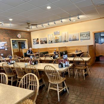 Dysart's Restaurant & Truck Stop - Diners Near Me - Hermon, Maine Dysart's Restaurant & Truck Stop - Diners Near Me - Hermon, Maine