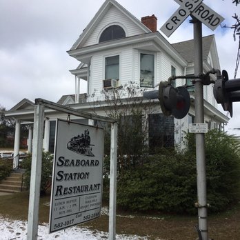 Seaboard Station Restaurant - #oneofthehiddengemofHamletNC - American Near Me - Hamlet, North Carolina