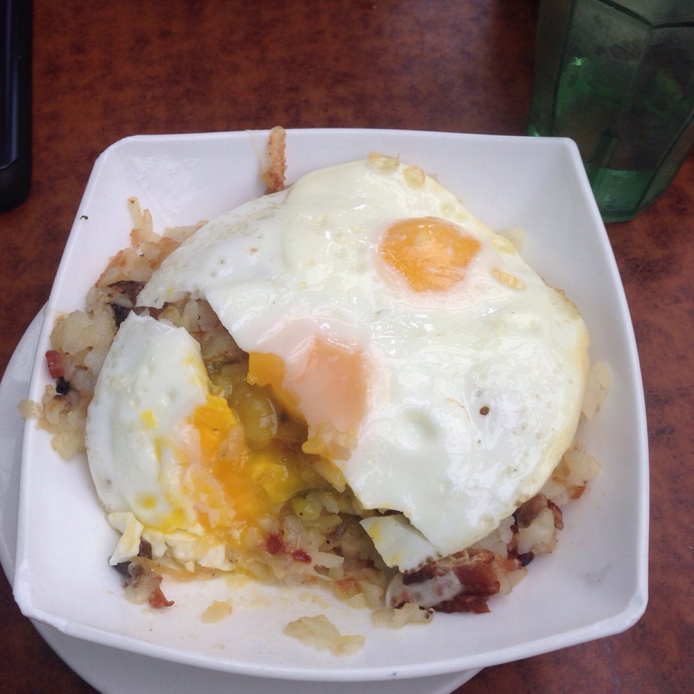 Open City - Hash brown bowl. Would have been awesome if the hash browns were crispy - American Near Me - Washington, DC, District of Columbia