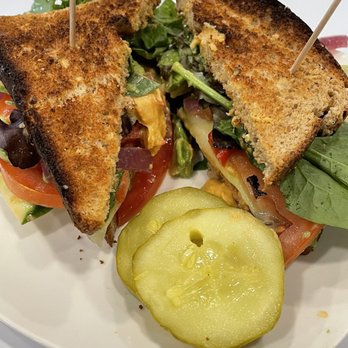 Nearme Cafe - Vegan sandwich  with avocado - Juice Bars & Smoothies Near Me - Moosic, Pennsylvania