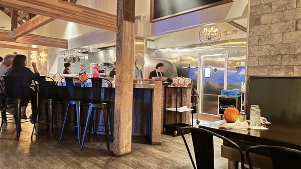 B’s Kitchen by null