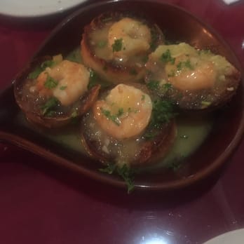 Giuseppe's Restaurant - Shrimp Al Ferri - Italian Near Me - Chesterfield, Michigan