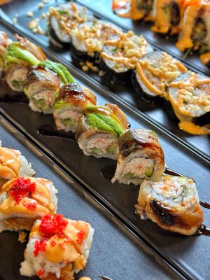 Mikan Sushi Bento by null