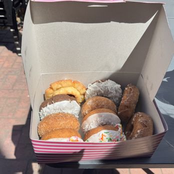 Fluffy Donuts - Donuts Near Me - Davis, California Fluffy Donuts - Donuts Near Me - Davis, California