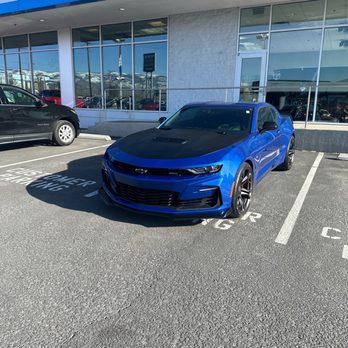 Champion Chevrolet - Zoomed out photo of the same shot where I showed the crack. - Car Dealers Near Me - Reno, Nevada