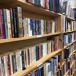 Maxwell's House of Books