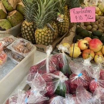 KCC Farmers' Market - Farmers Market Near Me - Honolulu, Hawaii