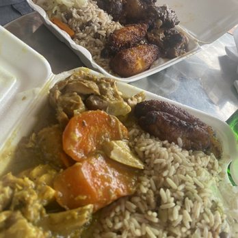 Jamrock Cuisine - Curry Chicken Oxtail - Caribbean Near Me - Miami, Florida Jamrock Cuisine - Curry Chicken Oxtail - Caribbean Near Me - Miami, Florida