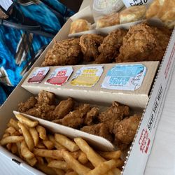 KFC - New $20 Fill Up Box