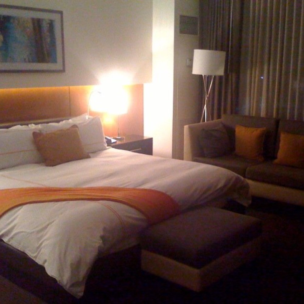 Hotel Arista - A grainy shot of my lovely room at Hotel Arista, March 2010. - Hotels Near Me - Naperville, Illinois Hotel Arista - A grainy shot of my lovely room at Hotel Arista, March 2010. - Hotels Near Me - Naperville, Illinois