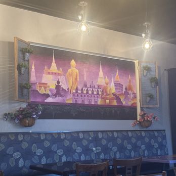 Busaya Thai - A Thai palace inside the restaurant, plus they have a lot of seating. - Thai Near Me - Haymarket, Virginia Busaya Thai - A Thai palace inside the restaurant, plus they have a lot of seating. - Thai Near Me - Haymarket, Virginia