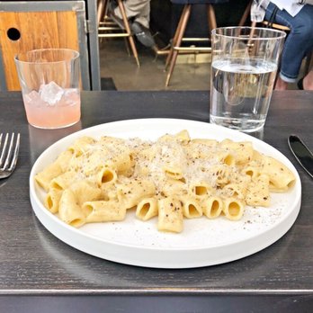 bar Vetti - Rigatoni Cacio E Pepe - Italian Near Me - Louisville, Kentucky bar Vetti - Rigatoni Cacio E Pepe - Italian Near Me - Louisville, Kentucky
