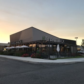 Shake Shack Christiana - Looks nice - Burgers Near Me - New Castle, Delaware Shake Shack Christiana - Looks nice - Burgers Near Me - New Castle, Delaware