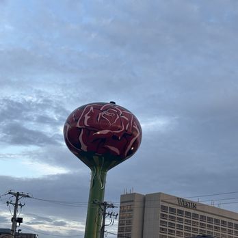 Giordano's - Pizza Near Me - Rosemont, Illinois