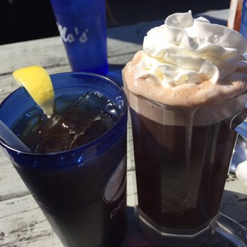 Mo's Seafood & Chowder - Unsweetened iced tea & my giant delicious mocha with whipped cream - Seafood Near Me - Cannon Beach, Oregon Mo's Seafood & Chowder - Unsweetened iced tea & my giant delicious mocha with whipped cream - Seafood Near Me - Cannon Beach, Oregon