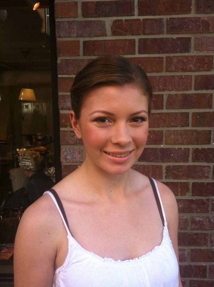 Michelle Murrill Logo