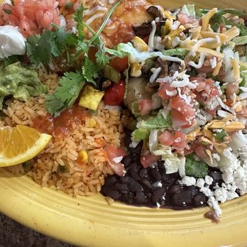 La Cocina Grill - Veggie tamale and chili relleno combo. - Mexican Near Me - Banning, California La Cocina Grill - Veggie tamale and chili relleno combo. - Mexican Near Me - Banning, California
