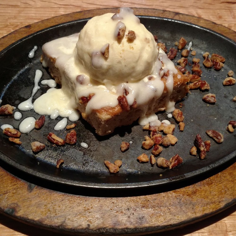 Applebee's Grill + Bar - Butter pecan blondie - Sports Bars Near Me - Bradley, Illinois