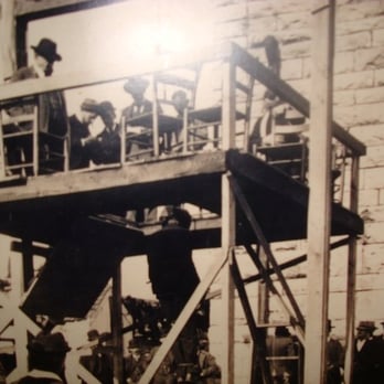 Jailer's Inn Bed & Breakfast - An actual photograph (circa 1800's) of when they would do hangings on prisoners in the back of the jail. So scary! - Bed & Breakfast Near Me - Bardstown, Kentucky Jailer's Inn Bed & Breakfast - An actual photograph (circa 1800's) of when they would do hangings on prisoners in the back of the jail. So scary! - Bed & Breakfast Near Me - Bardstown, Kentucky