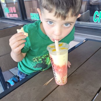 Teaspoon - Strawberry colada with pop Boba - Bubble Tea Near Me - Las Vegas, Nevada Teaspoon - Strawberry colada with pop Boba - Bubble Tea Near Me - Las Vegas, Nevada