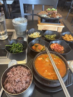 Seoul Hot Pot by null