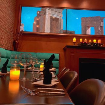 Divan Restaurant - love the decor - Persian/Iranian Near Me - Mclean, Virginia Divan Restaurant - love the decor - Persian/Iranian Near Me - Mclean, Virginia