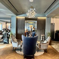 No. 1 Lounge