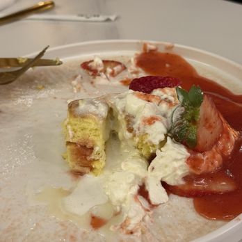 Fluffy Fluffy Cafe - Breakfast & Brunch Near Me - Atlanta, Georgia Fluffy Fluffy Cafe - Breakfast & Brunch Near Me - Atlanta, Georgia