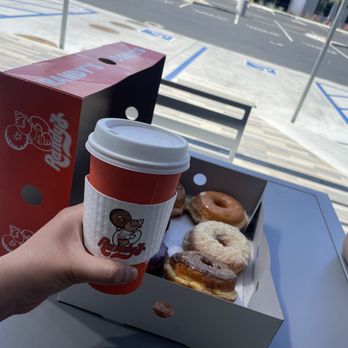 Randy's Donuts - Coffee and donuts - Donuts Near Me - Burbank, California Randy's Donuts - Coffee and donuts - Donuts Near Me - Burbank, California