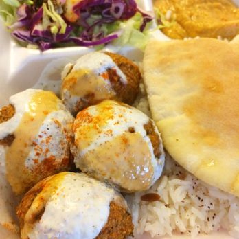 Extreme Hummus - Falafel platter - Mediterranean Near Me - Citrus Heights, California