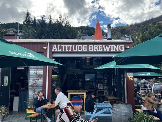 Altitude Brewing by null